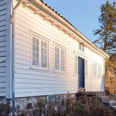 Дом отдыха 5 Person In Lyngdal, Cleaning Included *